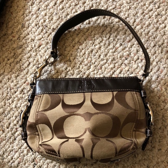 Coach Purse - Picture 4 of 4